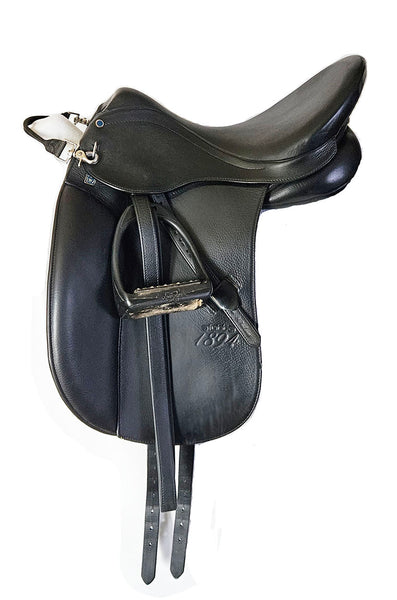 Stubben 1894 18" Dressage Saddle 28 cm tree
